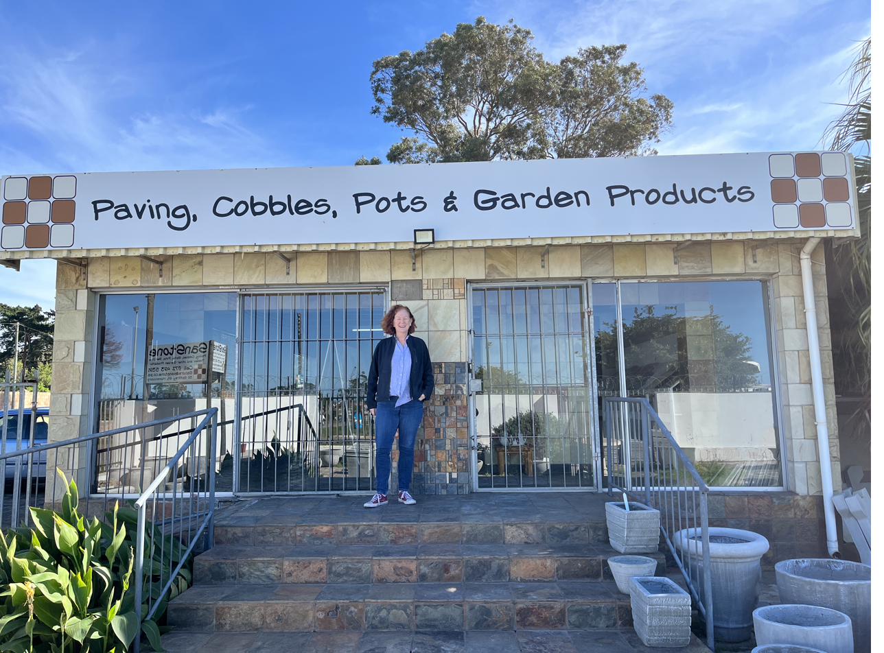 Sandra outside the SanStone showroom in Humansdorp
